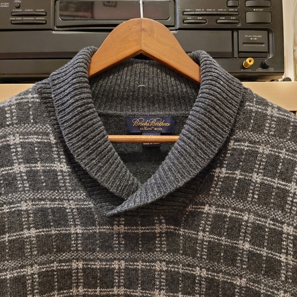 Brooks Brothers Argyle Saxxon Wool Sweater - Picture 3 of 10